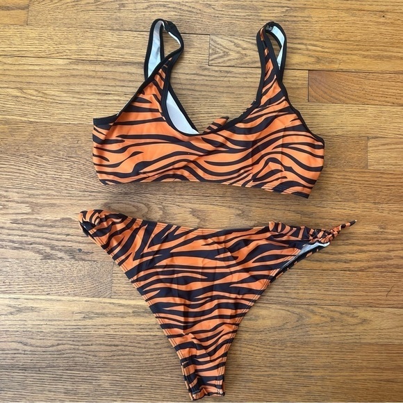 NEW Urchics Bikini Swimsuit Zebra Print Orange Black NWT - Picture 4 of 5